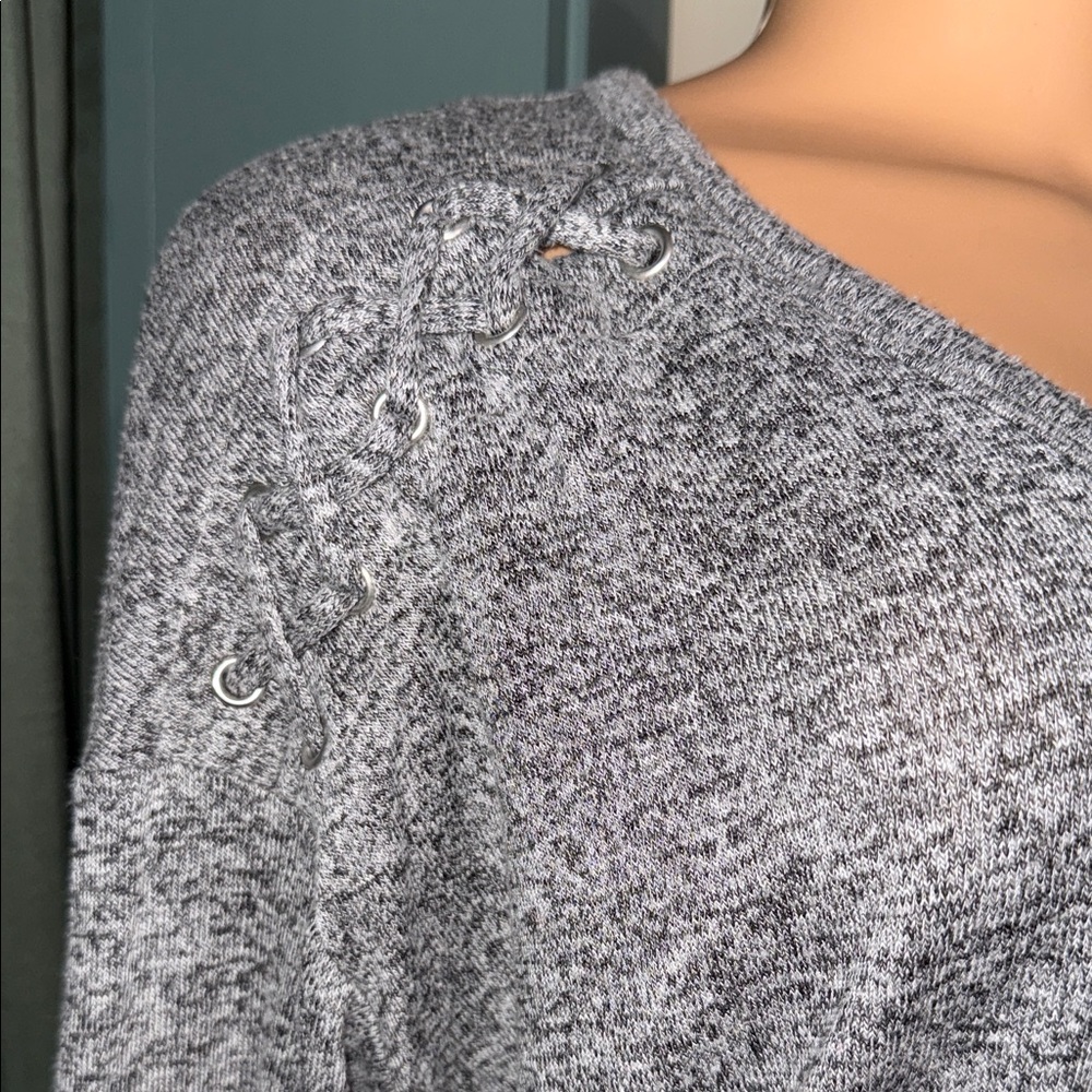 Express Heather Gray V-Neck Sweatshirt - Picture 2 of 3